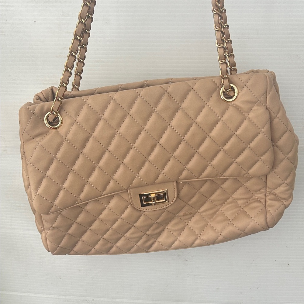 Fashion Nova Quilted Shoulder Bag in Tan with Gold Chain